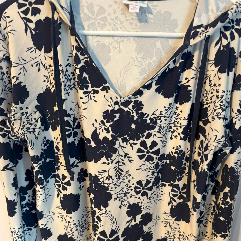 LulaRoe Navy Eliza Hooded top (M)